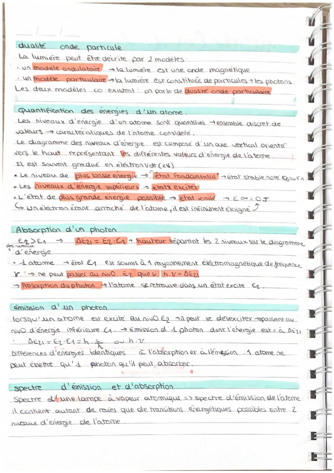 modèles de la
lumière
les
ondes électromagnétiques
Une onde electromagnétique est une perturbation des propriétés
Electriques et magnétiques